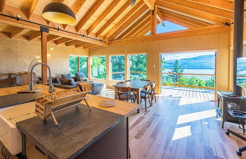 Adelma Beach House | Gorgeous Views and Peaceful Privacy, Warm North West Architecture