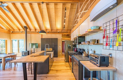 Adelma Beach House | Gorgeous Views and Peaceful Privacy, Warm North West Architecture