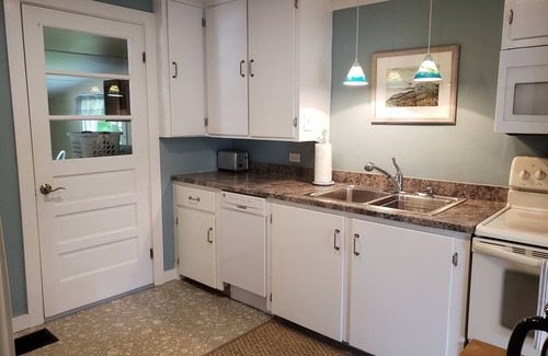 Boothbay Harbor Cottage | Gorgeous Views of Harbor Entrance!