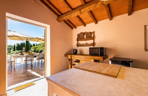 Legoli Villa | Gorgeous Villa Peccioli, with private pool, AC, Wifi