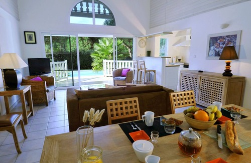 Lacanau-Ocean Villa | Gorgeous villa with a private pool