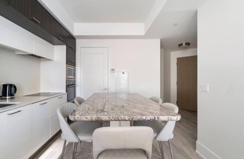 Central Waterfront Condo | Gorgeous Waterfront Condo