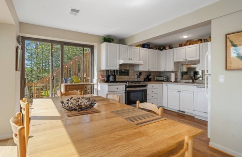 Boyne City House | Gorgeously Located Walloon Home on Eagle Island! Friday to Friday