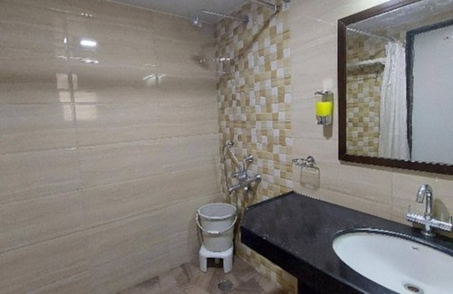 Bhadrak Hotel | Goroomgo Subhalaxmi Mandap Bhadrak