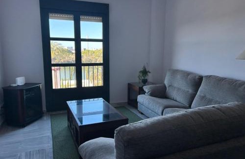 San Lorenzo Apartment | GoToSeville Torneo Apt Free Parking River Views