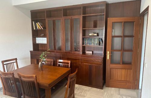 San Lorenzo Apartment | GoToSeville Torneo Apt Free Parking River Views