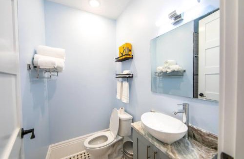 Treme Apartment | Governors Apartment - Steps to French Quarter