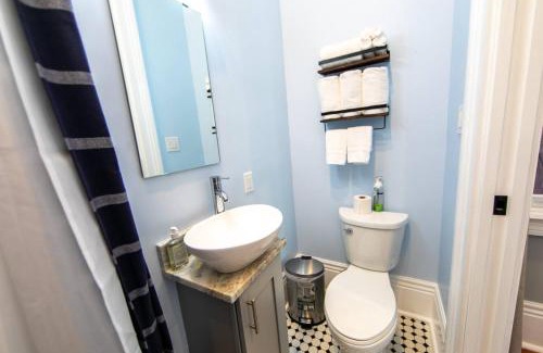 Treme Apartment | Governors Historic Home 5Bed-5BA