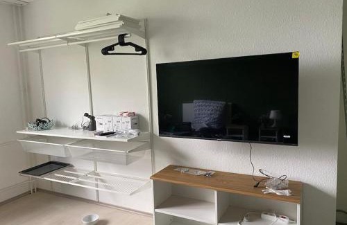 Hochheide Apartment | GrüneOase Balkon smartTV WiFi WaMa