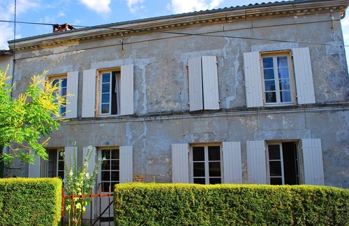 Saint-Hilaire-de-Villefranche House | GRAND XVIII house 10 PEOPLE 45 km BEACHES