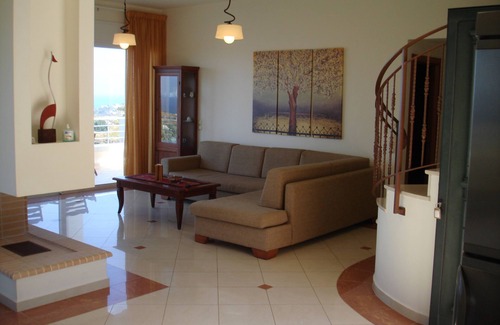 Agia Pelagia Villa | Villa Overlooking the Sunrise and the Endless Blue of the sea