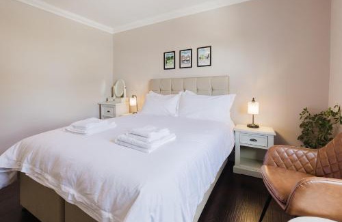 Tring House | Grace's Guesthouse Room 3
