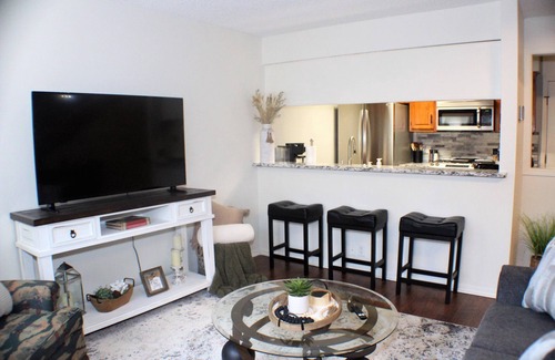 Hot Springs Village House | Graceful 2 Bed, 2.5 Bath Townhome with Garage!