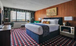 Downtown Lincoln Hotel | Graduate by Hilton Lincoln