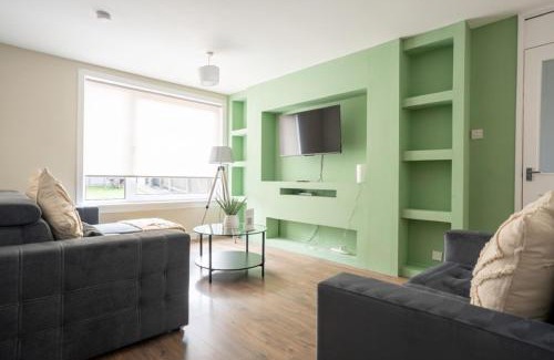 Uphall House | Graham House