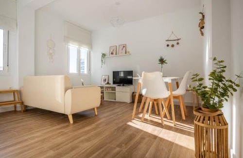 Nervion Apartment | Gran plaza home - Vacacional Sevilla