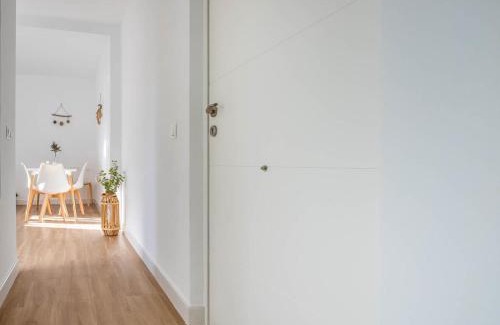Nervion Apartment | Gran plaza home - Vacacional Sevilla