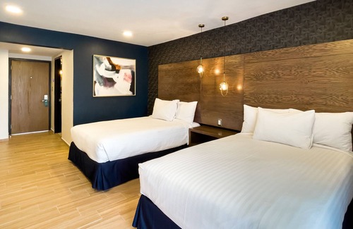 Marfil Hotel | Gran Plaza Hotel & Convention Center