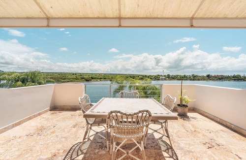 Casa de Campo Villa | Grand 5BR Villa w/Cook Maid & Stunning River Views