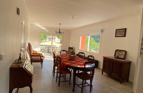Saint-Jean-du-Gard Apartment | Grand Appartement à 15 min du Village Idéal Pour une Famille