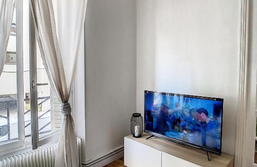 Ivry-port Apartment | Grand Appart Tout Confort Gare Metro Wifi 6 Pers
