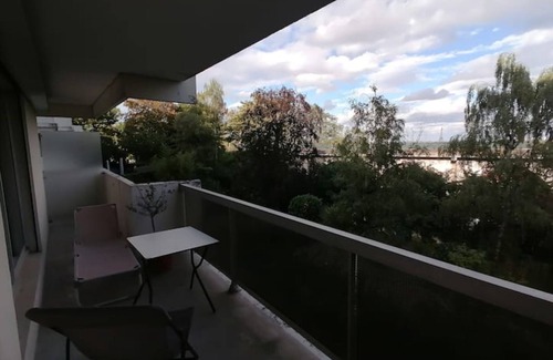 Saint-Cloud Apartment | Grand Appartement à Suresnes
