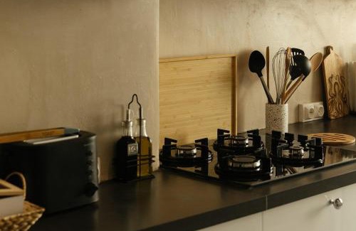 Toulon Apartment | Grand appartement climatisé entre Gare et Port