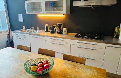 Sint-Gillis Apartment | Grand appartement d'artiste cosy et proche de tout