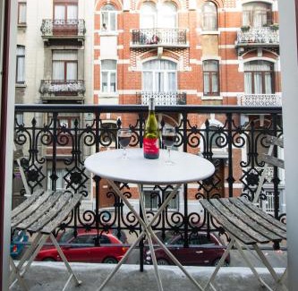 Sint-Gillis Apartment | Grand appartement d'artiste cosy et proche de tout