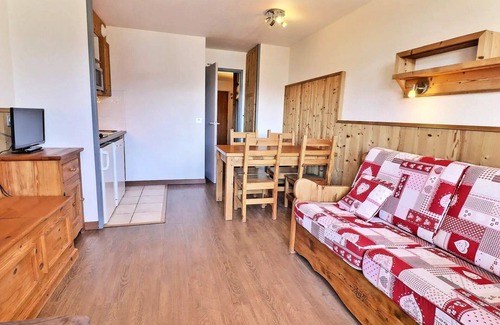 La Perriere Apartment | Grand Bois A Residence - CONFORTABLE 2 PARTS, SKIS TO PIEDS AND NEAR TRADE