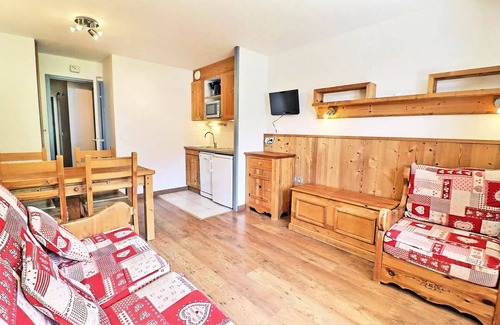 La Perriere Apartment | Grand Bois Residence B - CONFORTABLE 2 PARTS, SKIS TO PIEDS AND NEAR TRADE