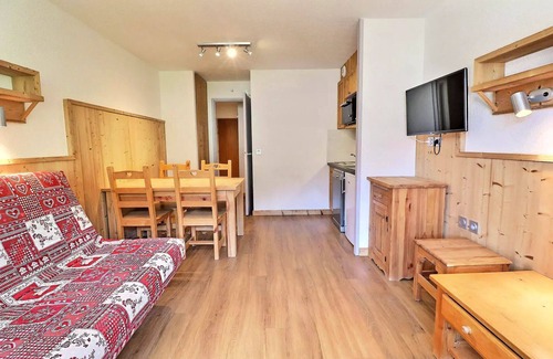 La Perriere Apartment | Grand Bois Residence B - CONFORTABLE 2 PARTS, SKIS TO PIEDS AND NEAR TRADE
