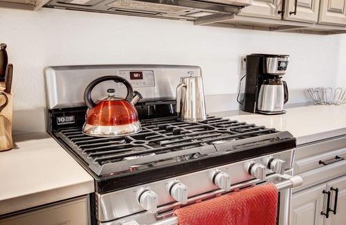 Williams House | Grand Canyon Train House -A Unique Stay!n