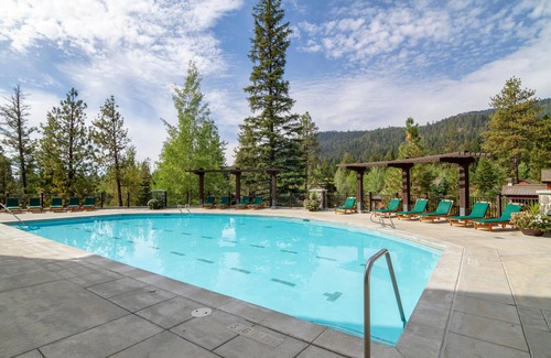 Tamarack Resort Condo | Grand Condo| Top Floor|Close to Dining Options