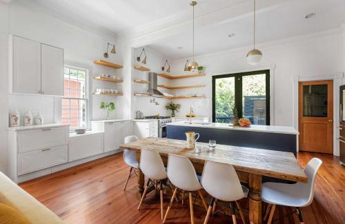 East Side Apartment | Grand Damn