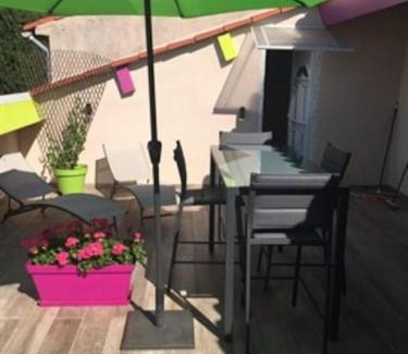 Hyeres Apartment | Grand duplex de charme en pleine campagne