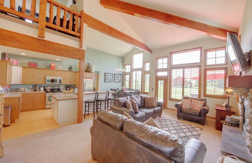 Grand Elk Ranch House | Grand Elk Golf Club On-Site: Mtn-View Home w/Deck