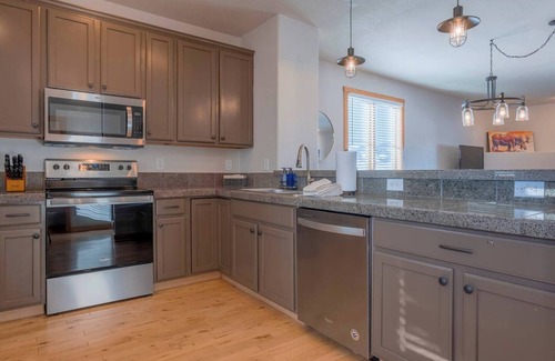 Grand Elk Ranch House | Grand Elk Mountain Retreat