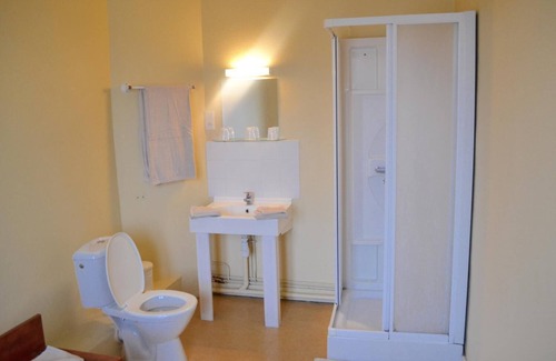 Evreux Hotel | Grand Hôtel De La Gare
