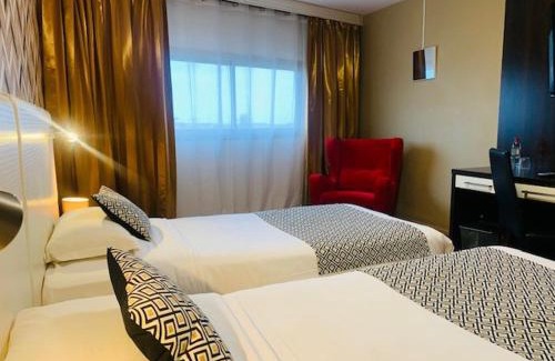 Costieres Hotel | Grand Hôtel de Nîmes 4 étoiles
