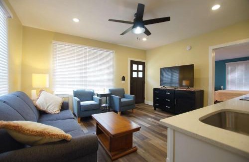 Grand Haven Apartment | Grand Harbor Apartments 209 Clinton Unit 1