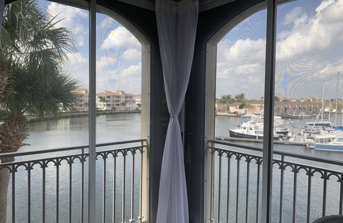 Grand Harbor Condo | Grand Harbor Club, Vero Beach, top floor overlooking Yacht Marina.