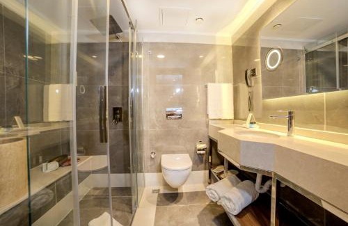 Fatih Hotel | Grand Hilarium Hotel