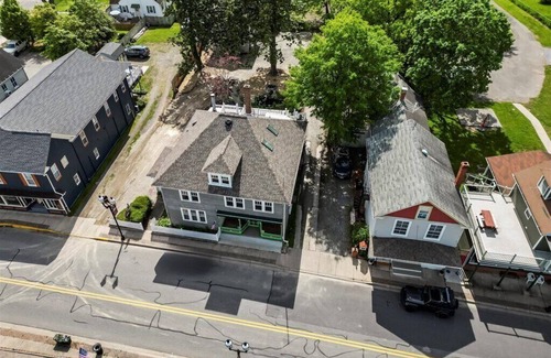 Rock Hall House | Grand home located right on Main St, walk to Chesapeake Bay & great restaurants