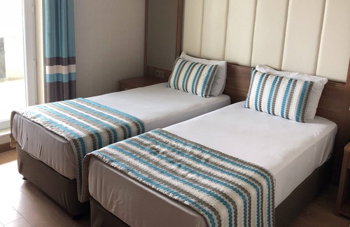 Aksehir Hotel | Grand Hotel Aksehir