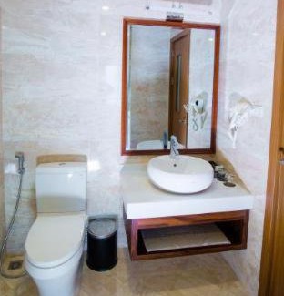 Hoa Binh Hotel | Grand Hotel