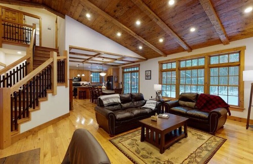 Jay House | Grand Iris Lodge, Adirondack Luxury and Comfort, 4 Bedrooms, 2.5 Baths, Hot Tub & Sauna, WiFi