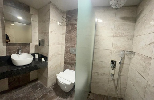 Antalya City Centre Hotel | Grand Kayalar Otel