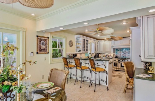 Bahama Village House | *GRAND KEY OASIS @ THE ANNEX* Magnificent Estate & Pool + LAST KEY SERVICES…