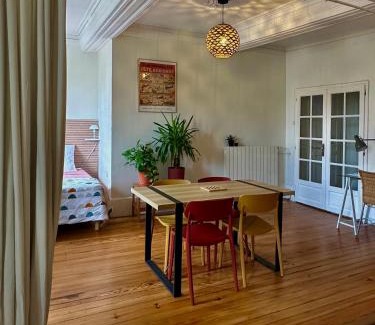 Montelimar Apartment | Grand loft lumineux, hyper centre & parking privé